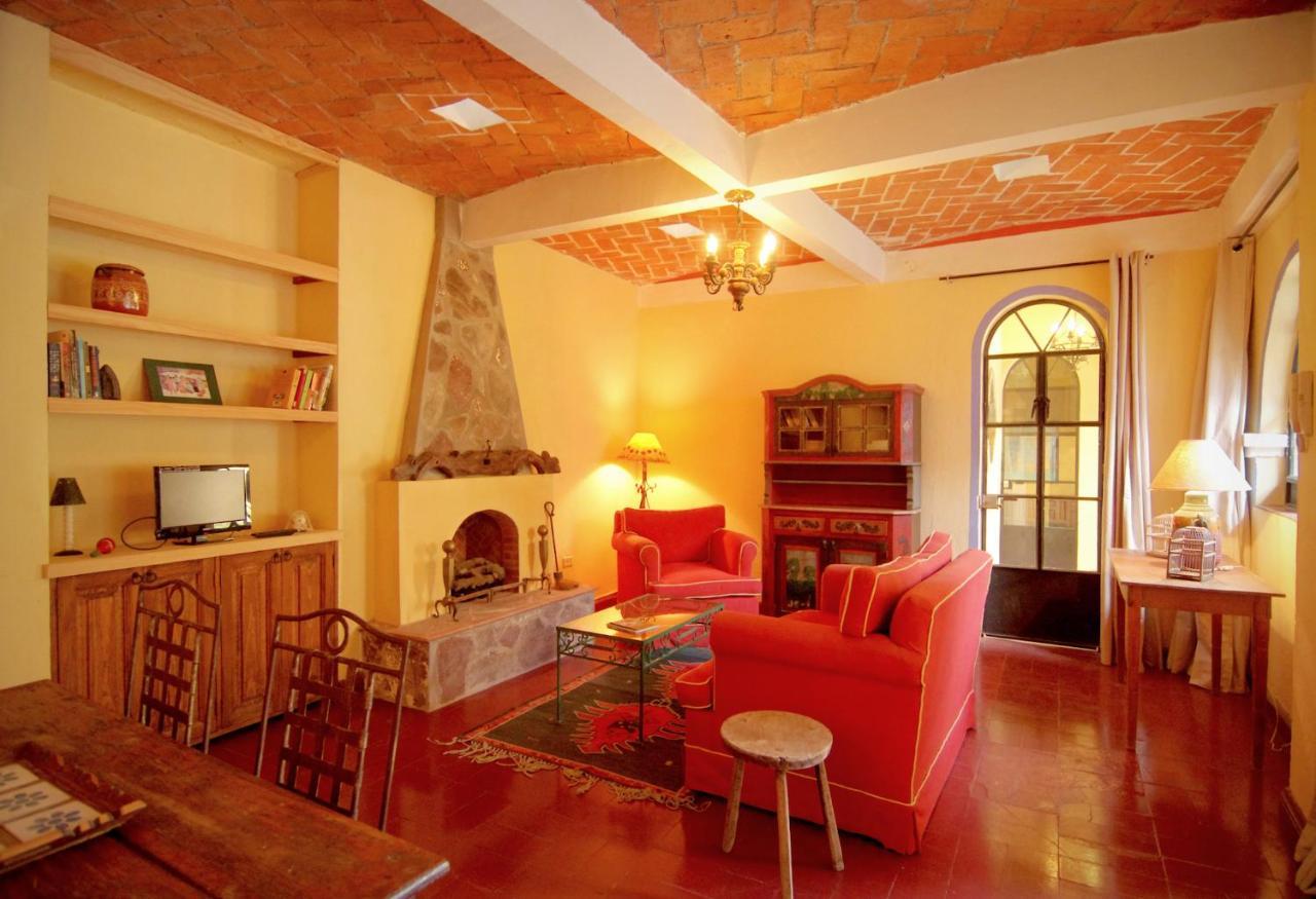 산미겔데아옌데 Casa De La Noche B&B 외부 사진