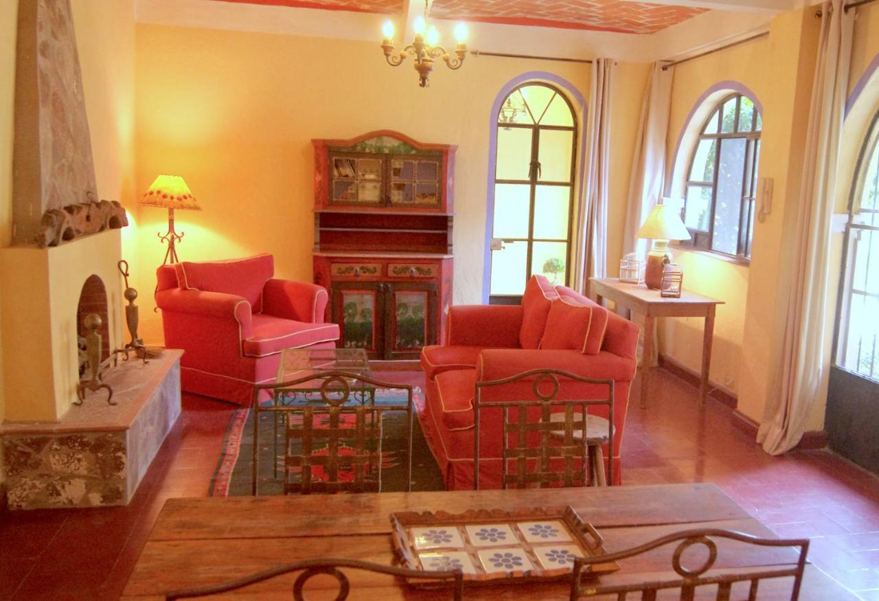 산미겔데아옌데 Casa De La Noche B&B 외부 사진
