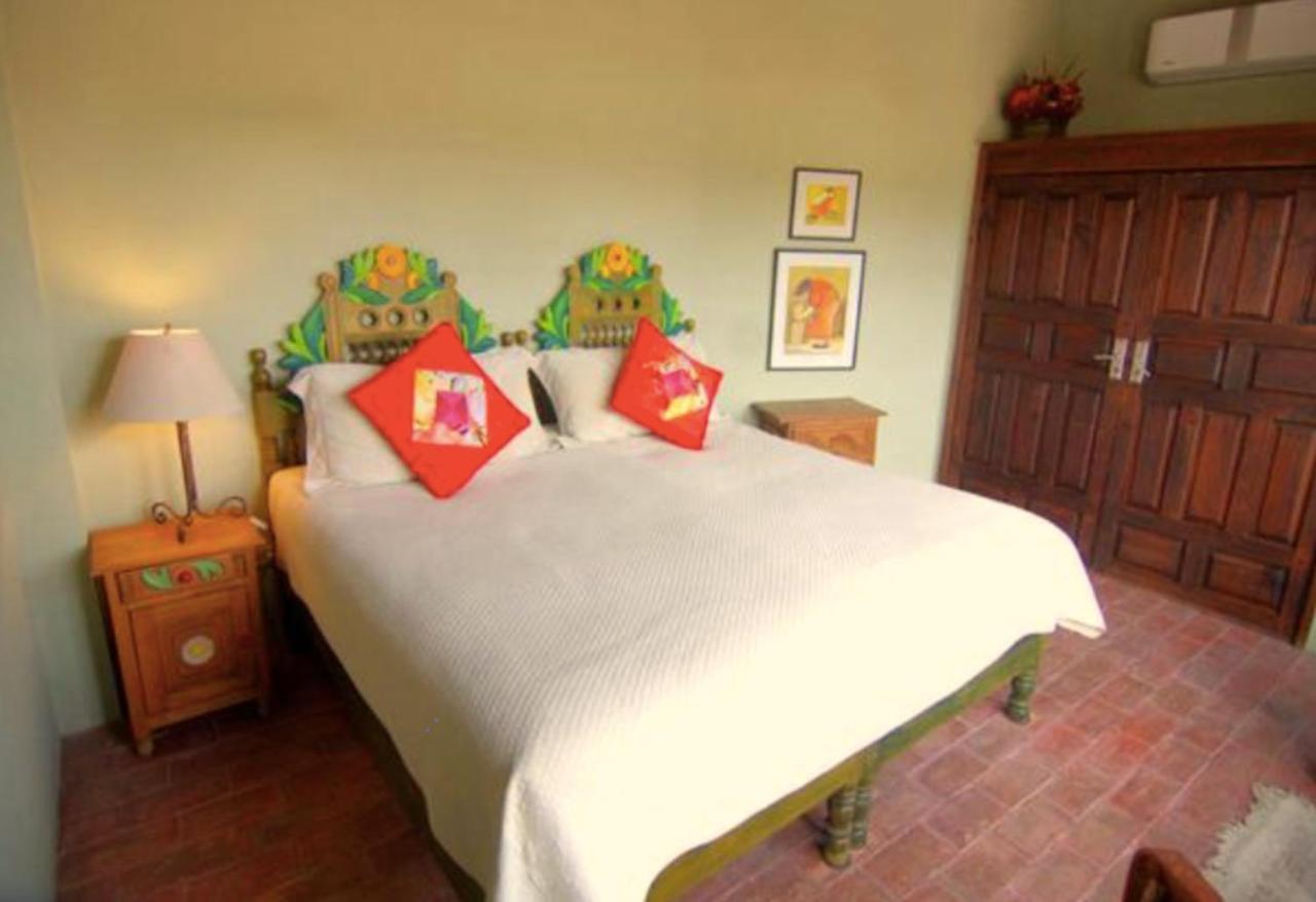 산미겔데아옌데 Casa De La Noche B&B 외부 사진